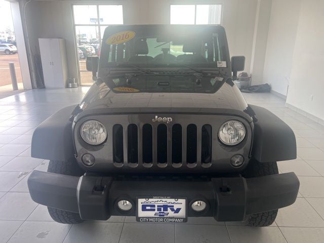 2016 Jeep Wrangler Sport