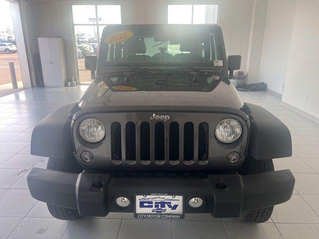 2016 Jeep Wrangler Sport