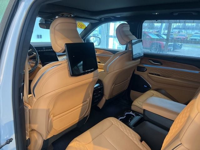 2024 Jeep Grand Cherokee L Summit