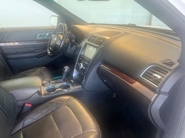 2016 Ford Explorer Platinum