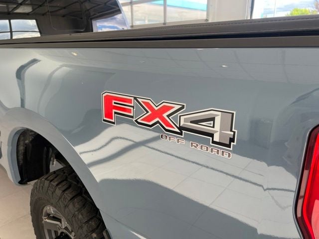 2023 Ford F-350SD Lariat