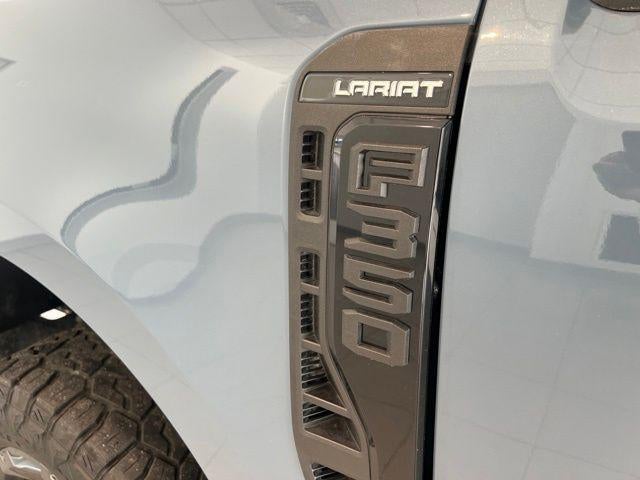 2023 Ford F-350SD Lariat