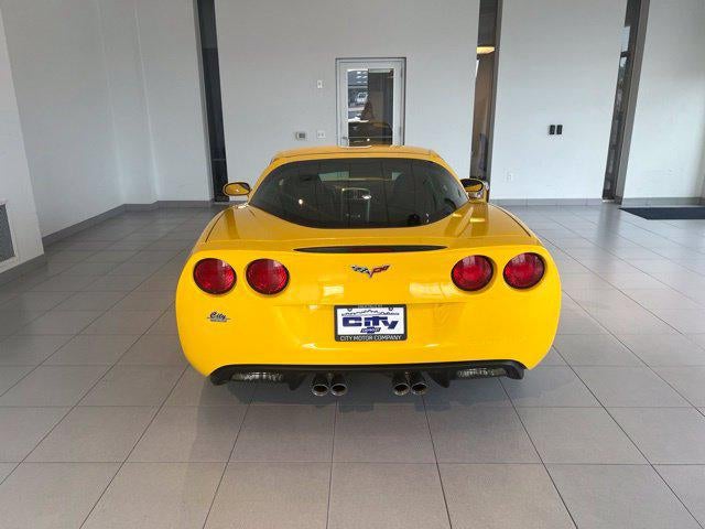 2005 Chevrolet Corvette Base