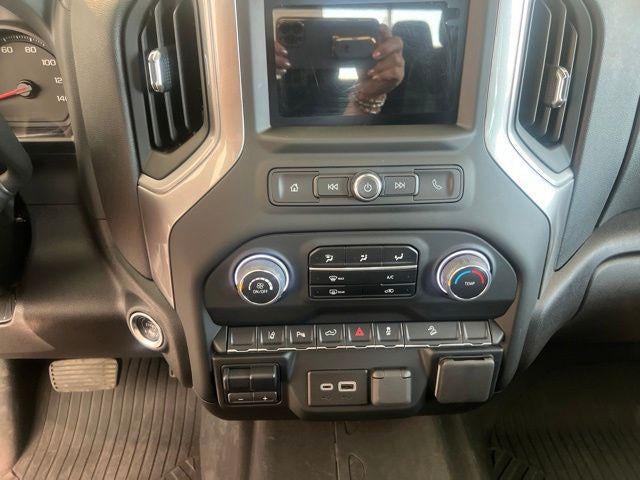 2025 Chevrolet Silverado 2500HD Custom