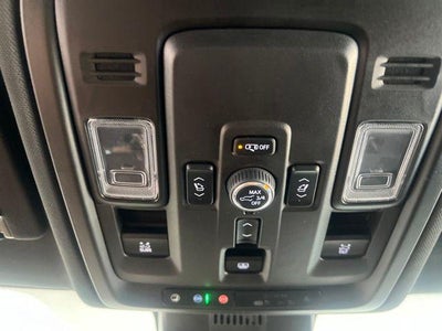 2025 GMC Yukon XL AT4