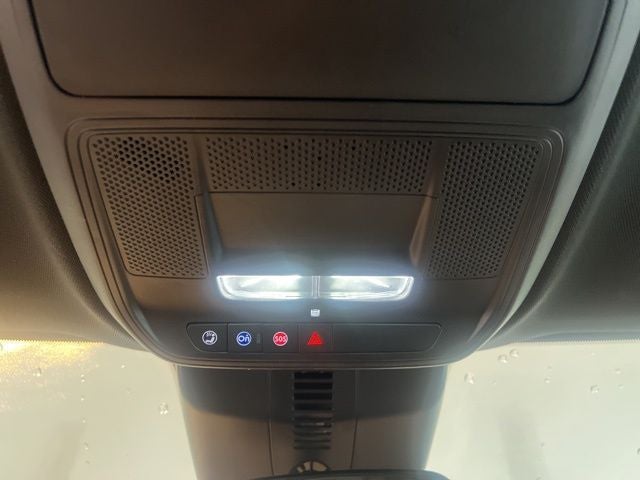 2024 Chevrolet Traverse LS