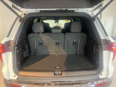 2024 Chevrolet Traverse LS