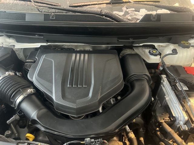 2024 Chevrolet Traverse LS
