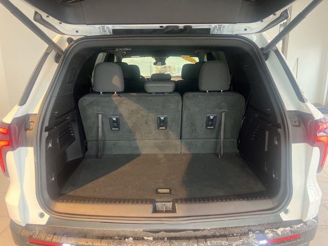 2024 Chevrolet Traverse LS