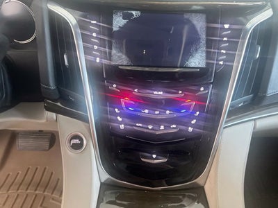 2018 Cadillac Escalade Luxury