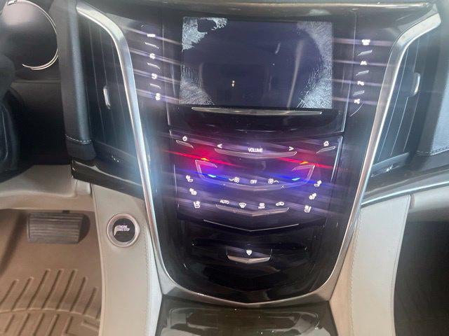 2018 Cadillac Escalade Luxury
