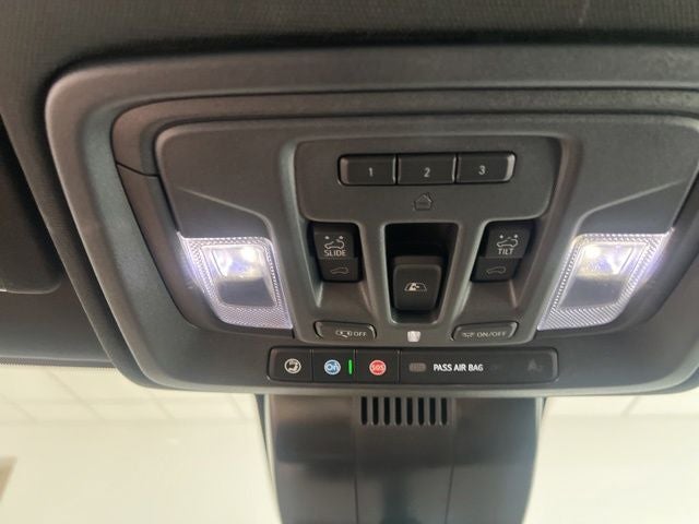 2025 Chevrolet Silverado 3500HD High Country