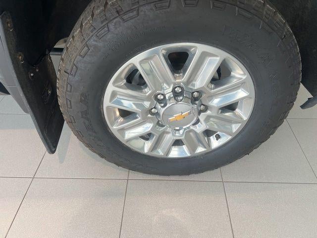 2025 Chevrolet Silverado 3500HD High Country