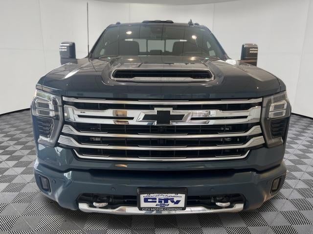 2025 Chevrolet Silverado 3500HD High Country