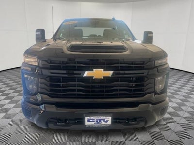 2024 Chevrolet Silverado 2500HD Custom