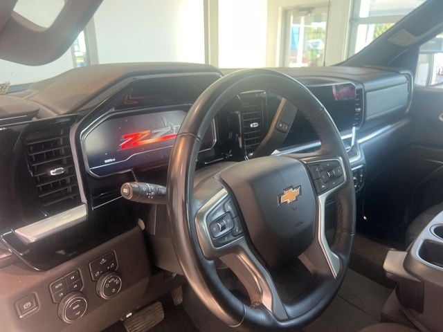 2023 Chevrolet Silverado 1500 LT LT1