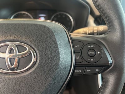 2020 Toyota RAV4 Hybrid XLE