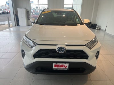 2020 Toyota RAV4 Hybrid XLE