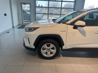 2020 Toyota RAV4 Hybrid XLE
