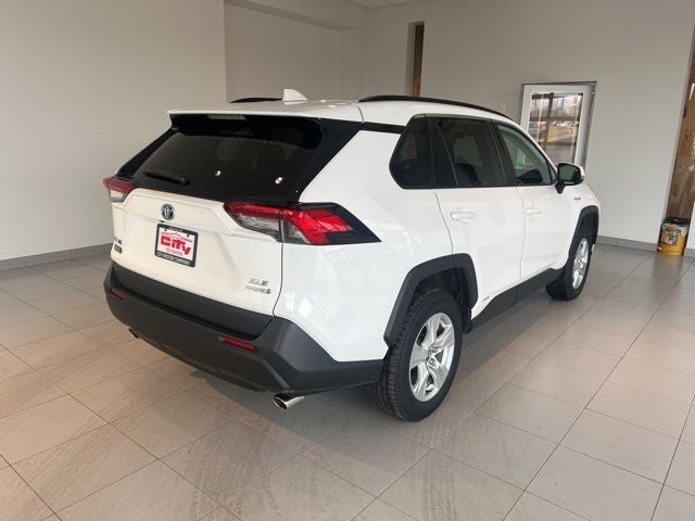 2020 Toyota RAV4 Hybrid XLE