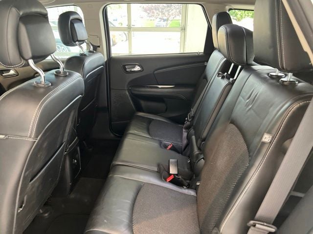 2018 Dodge Journey Crossroad