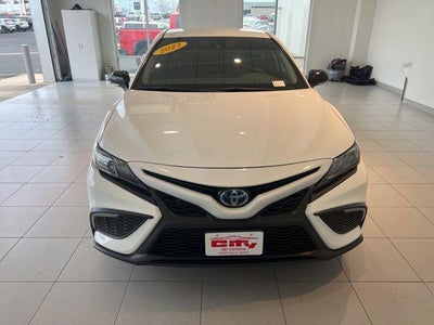 2023 Toyota Camry Hybrid SE Nightshade Edition