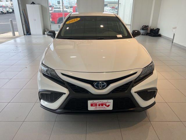 2023 Toyota Camry Hybrid SE Nightshade Edition