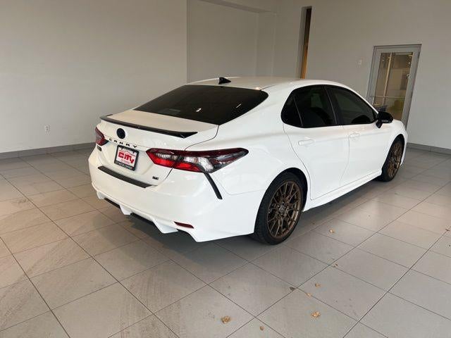 2023 Toyota Camry Hybrid SE Nightshade Edition