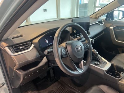 2023 Toyota RAV4 Hybrid XLE Premium