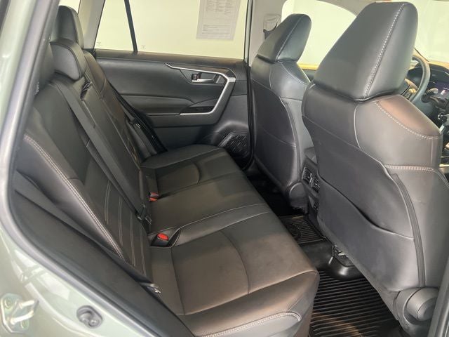 2023 Toyota RAV4 Hybrid XLE Premium