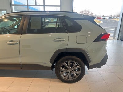 2023 Toyota RAV4 Hybrid XLE Premium