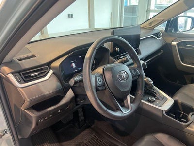 2023 Toyota RAV4 Hybrid XLE Premium