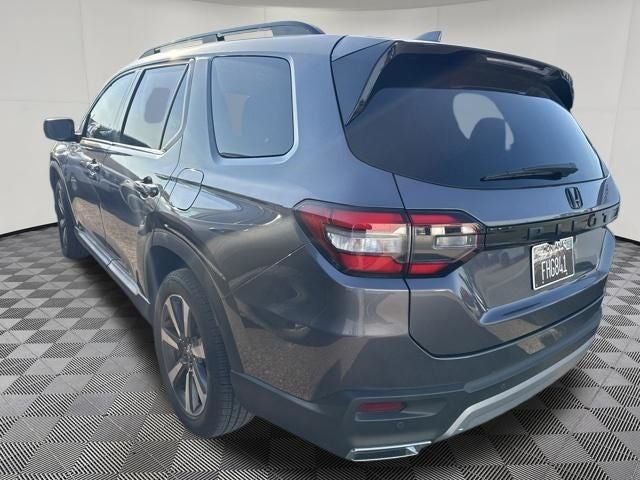 2025 Honda Pilot Base