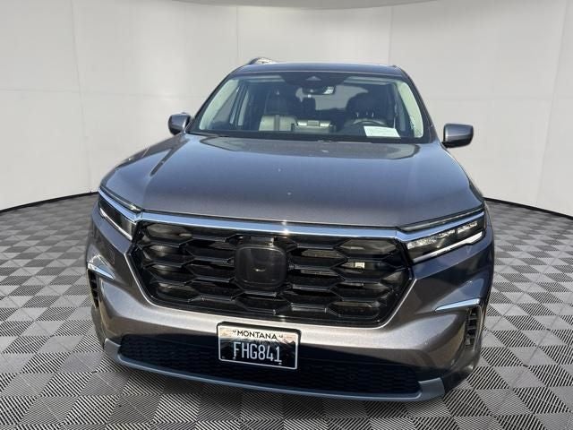 2025 Honda Pilot Base