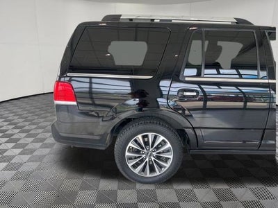 2017 Lincoln Navigator Select