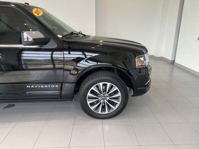 2017 Lincoln Navigator Select