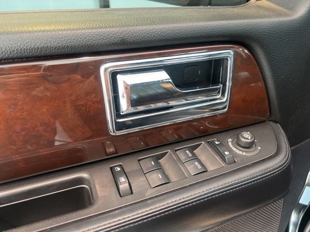 2017 Lincoln Navigator Select