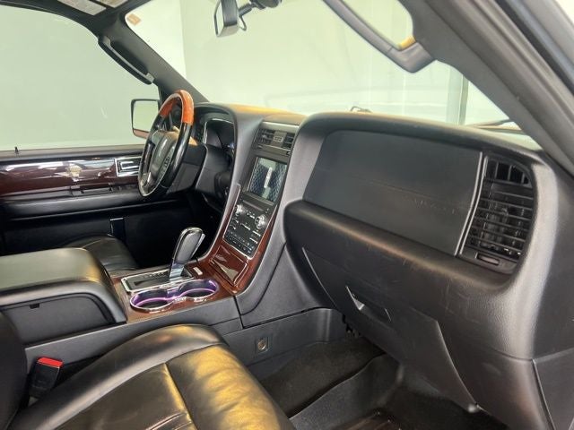 2017 Lincoln Navigator Select