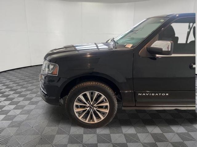 2017 Lincoln Navigator Select