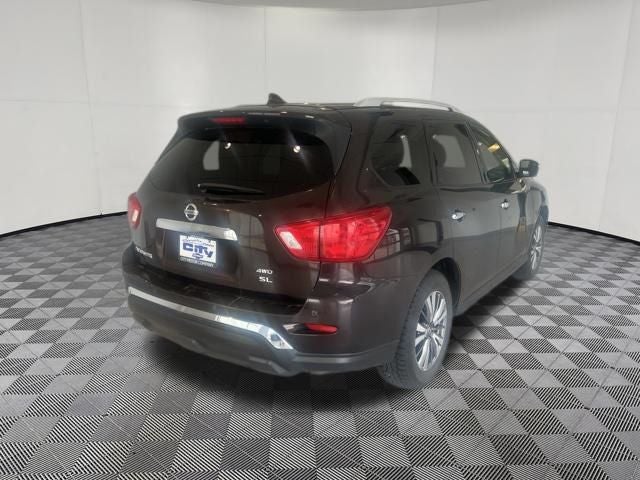 2019 Nissan Pathfinder SL
