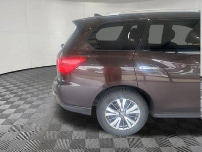 2019 Nissan Pathfinder SL