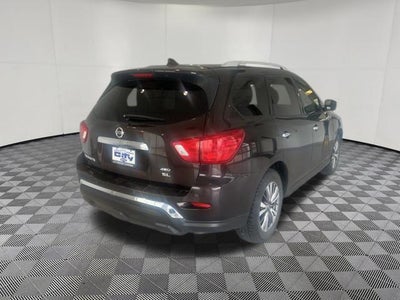 2019 Nissan Pathfinder SL
