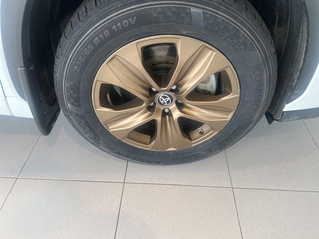 2022 Toyota Highlander Hybrid Bronze Edition
