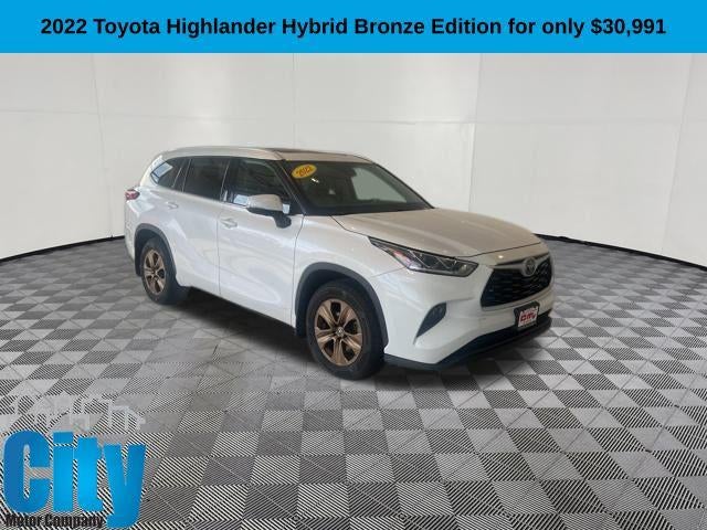 2022 Toyota Highlander Hybrid Bronze Edition
