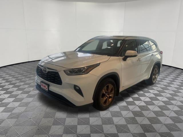 2022 Toyota Highlander Hybrid Bronze Edition