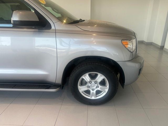 2008 Toyota Sequoia SR5 5.7L