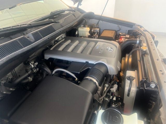 2008 Toyota Sequoia SR5 5.7L