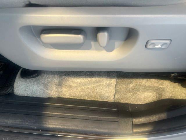 2008 Toyota Sequoia SR5 5.7L