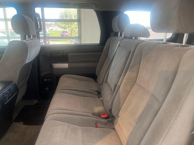 2008 Toyota Sequoia SR5 5.7L