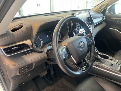 2021 Toyota Highlander Hybrid Limited